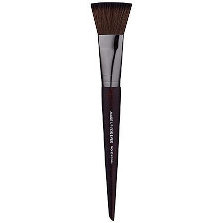 Make Up For Ever 146 Flat Blush Brush