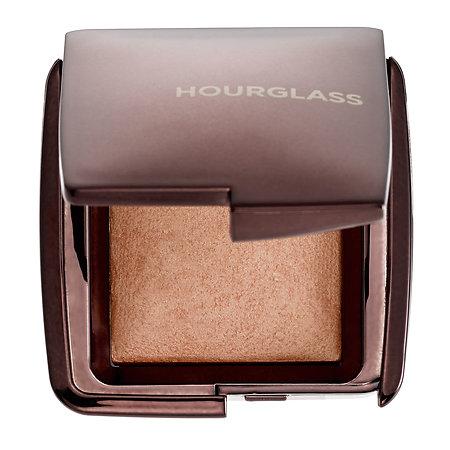 Hourglass Ambient(r) Lighting Powder Radiant Light 0.049 Oz/ 1.4 G