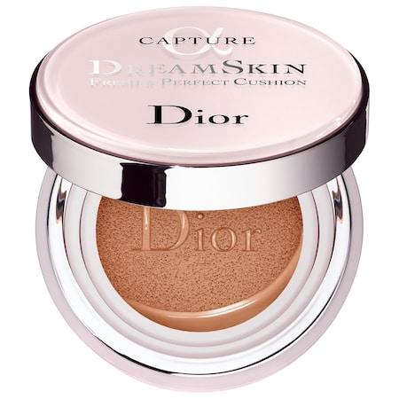 Dior Capture Dreamskin Fresh & Perfect Cushion Broad Spectrum Spf 50 Medium Beige 0.5 Oz/ 15 G