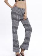 Shein Elastic Waist Bell-bottomed Geometric Print Pant