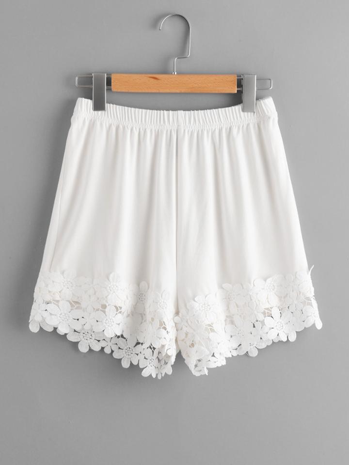 Shein Lace Applique Hem Elastic Waist Shorts