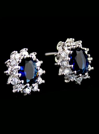 Shein Blue Gemstone Flower Stud Earrings