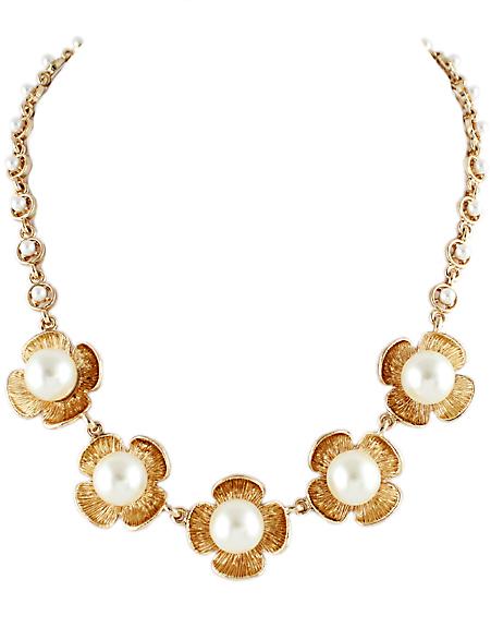 Shein Gold Pearls Flower Chain Necklace