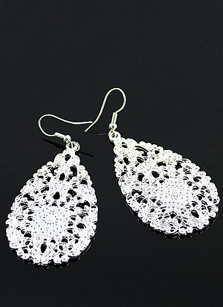 Shein Fashion Vintage Silver Hollow Out Earring