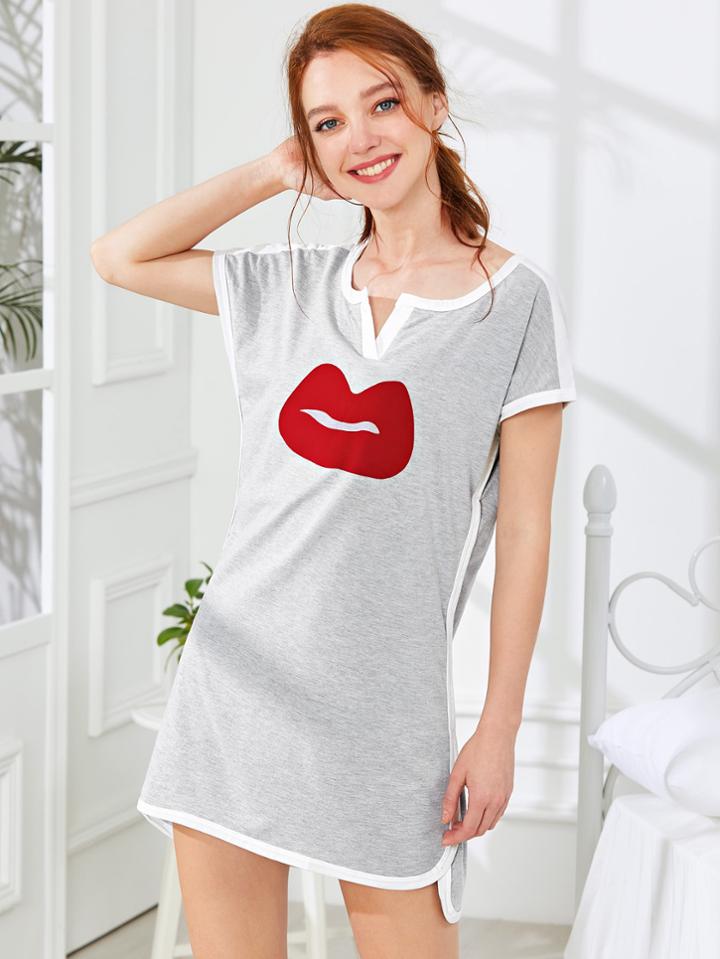 Shein Contrast Trim Lip Print Dress