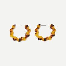 Shein Leopard Pattern Waved Hoop Earrings