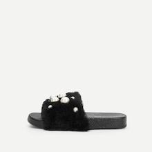 Shein Toddler Girls Faux Pearl Decorated Slippers