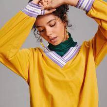 Shein Contrast Striped Trim Wide Hem Sweatshirt