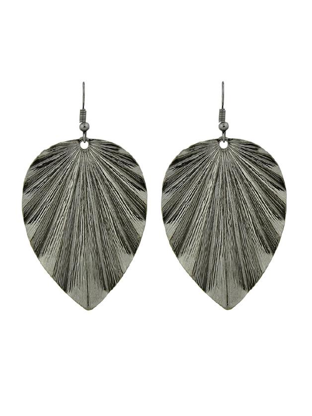 Shein Gunblack Long Earrings With Leaf Charm Drop Earrings