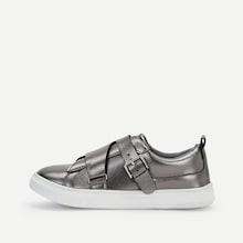 Shein Buckle Detail Low Top Pu Sneakers