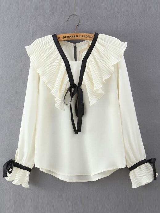 Shein White Bell Sleeve Ruched Loose Blouse