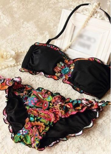 Rosewe Rhinestone And Ruffle Embellished Floral Printed Bikini Set