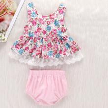 Shein Girls Floral Print Contrast Lace Hem Top With Shorts