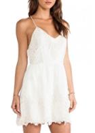 Rosewe Charming Open Back Strap Design White Summer Dress