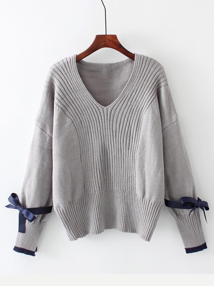 Shein Contrast Bow Tie V Cut Sweater