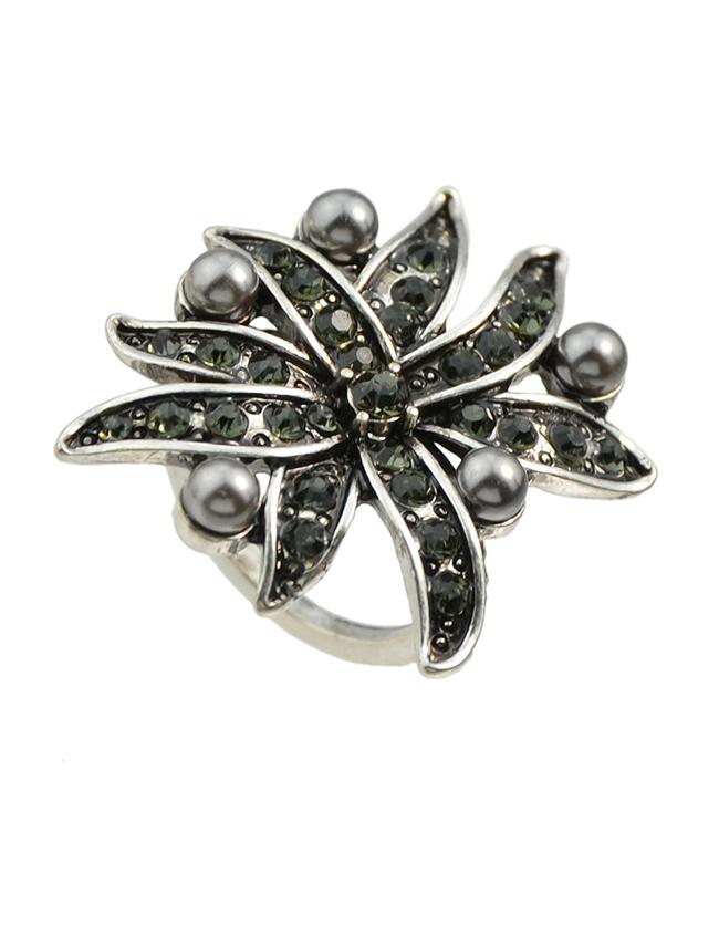 Shein Rhinestone Big Flower Ring