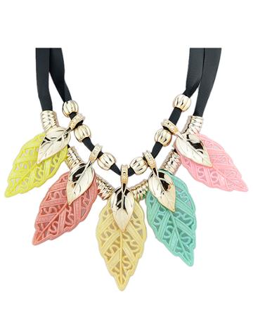 Shein Popular Shourouk Style Plastic Leaf Shaped Women Statement Necklace