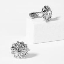Shein Men Rhinestone Flower Cufflinks 1pair
