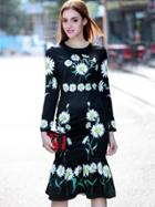 Shein Black Round Neck Long Sleeve Fishtail Print Dress