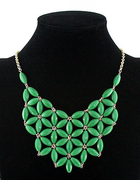 Shein Green Flowers Collar Chain Necklace