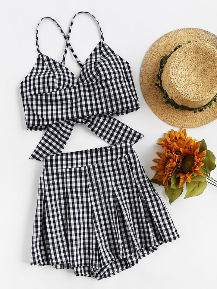 Shein Crisscross Tied Back Cami Top With Pleated Shorts