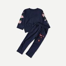 Shein Boys Slit Side Embroidery Pullover With Pants