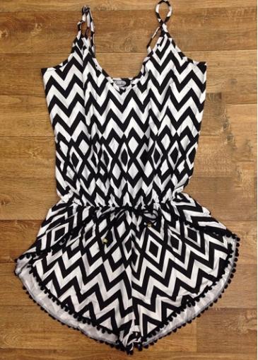 Rosewe Elastic Waist Chevron Print Camisole Romper