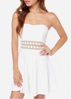 Rosewe Enchanting Open Back White Tube Pattern Peplum Dress