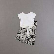 Shein Girls Knot Detail Tee With Florals Pants