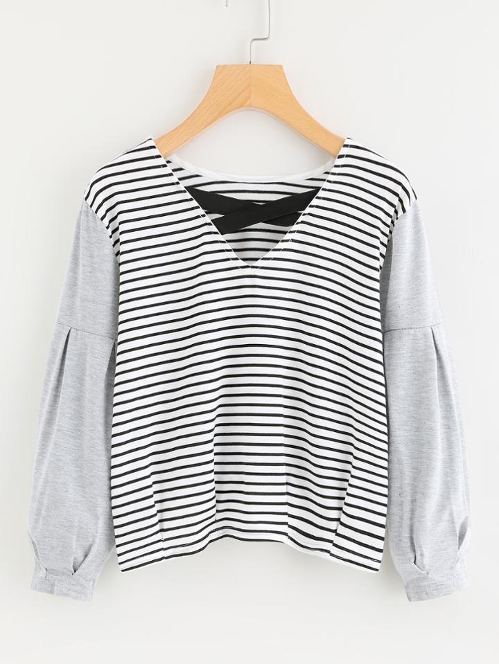 Shein Contrast Striped Criss Cross Front Tee