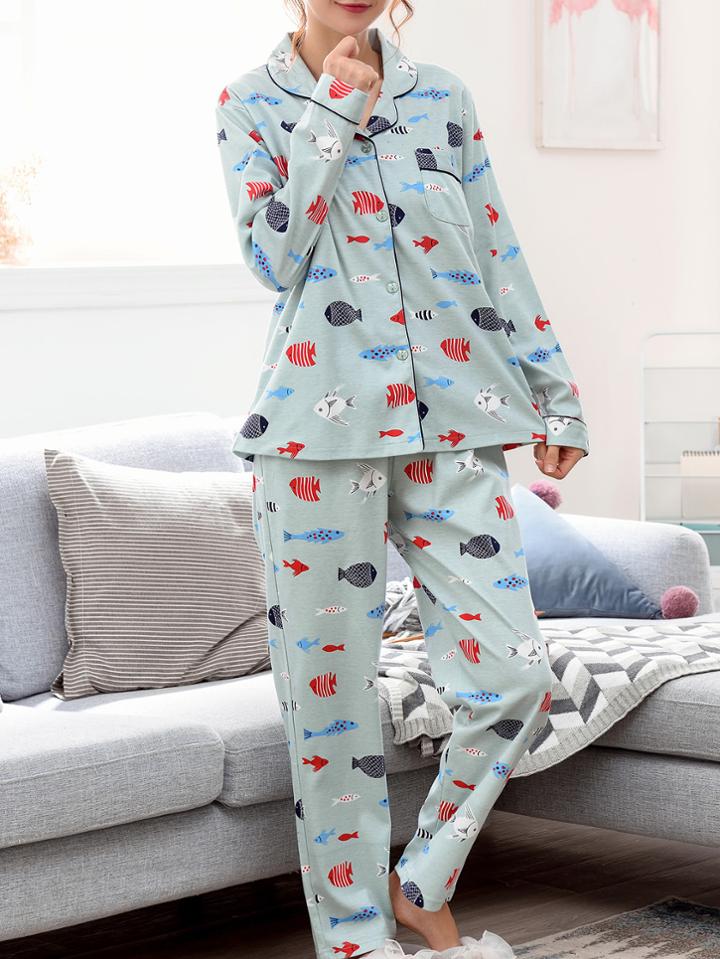 Shein Contrast Binding Fish Print Shirt & Pants Pj Set