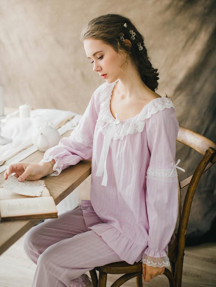 Shein Contrast Lace Ruffle Trim Top & Pants Pj Set