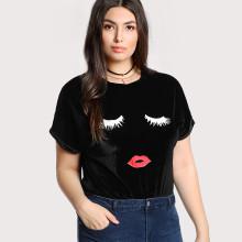 Shein Plus Wink Eyes Print T-shirt