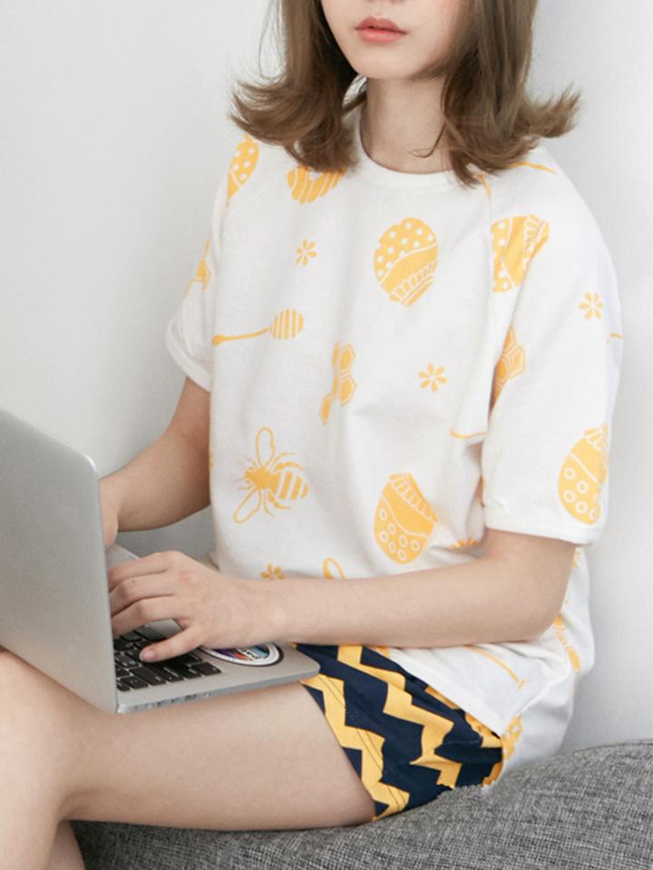 Shein Cartoon Print Shirt & Chevron Shorts Pj Set