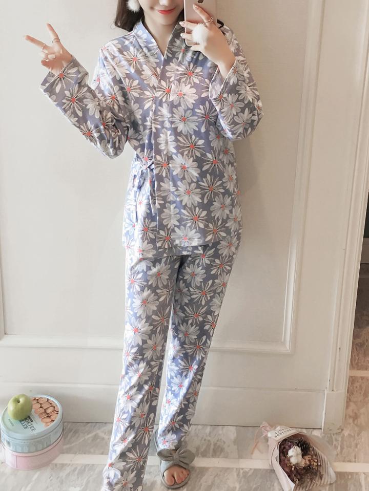 Shein Daisy Print Wrap Top & Pants Pj Set