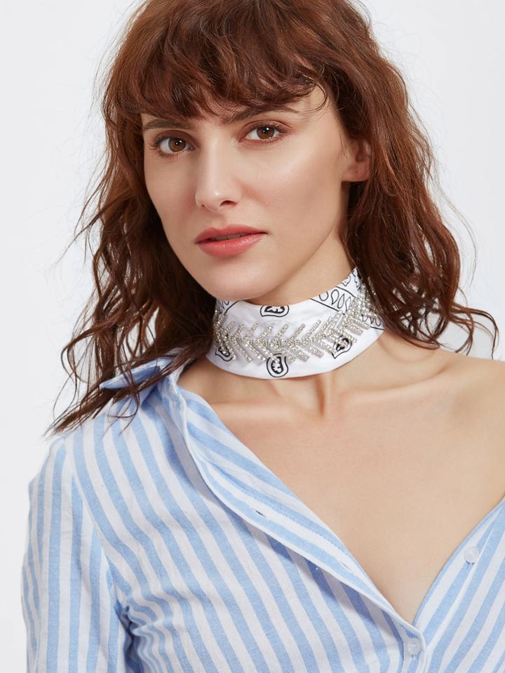 Shein White Rhinestone Arrow Embellished Wide Choker