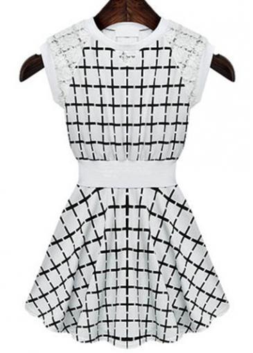 Rosewe Cute Plaid Print Round Neck Sleeveless Mini Dress