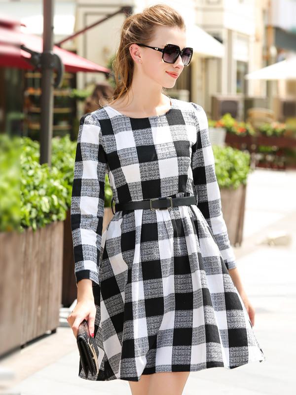 Shein Black White Woven Round Neck Plaid Flare Dress
