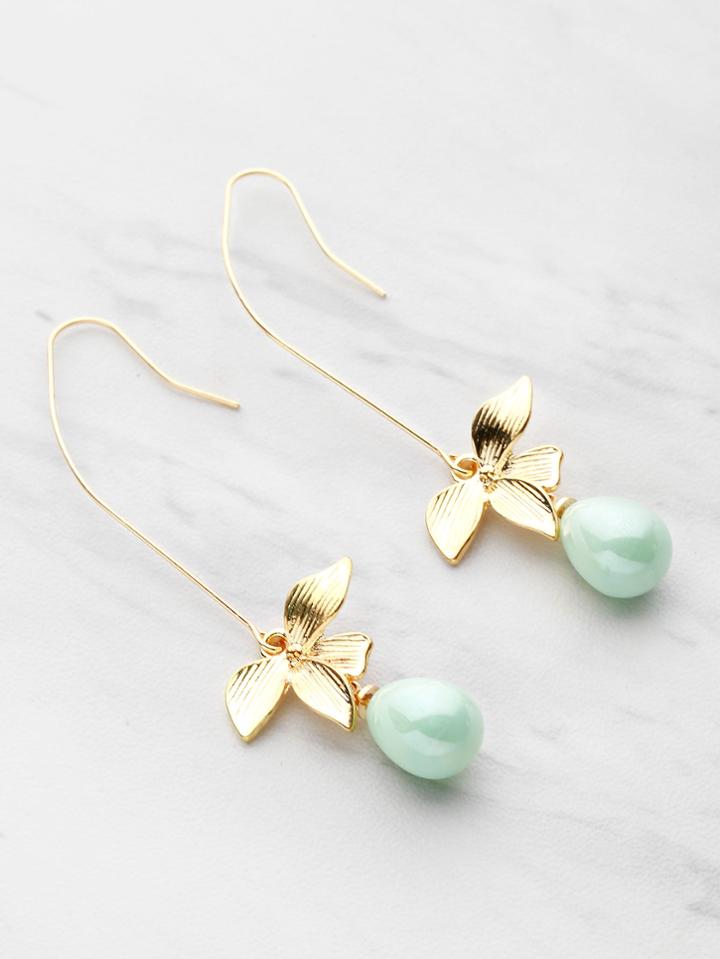 Shein Faux Pearl And Metal Leaf Drop Earrings