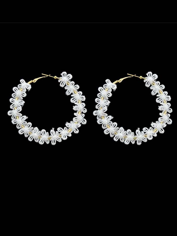 Shein Fashion White Lace Flower Small Hoop Earrings