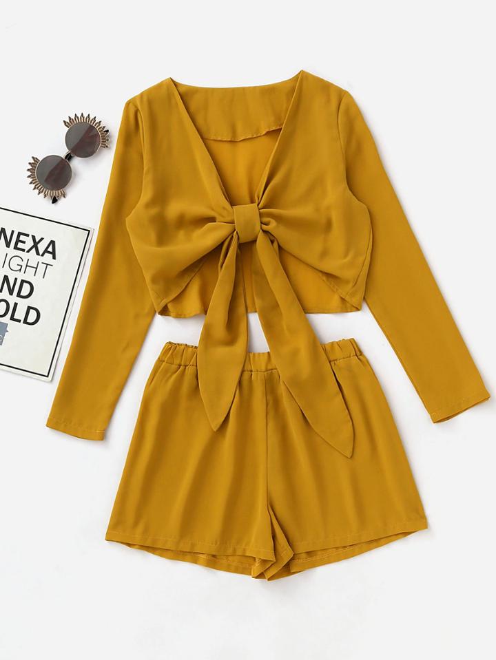 Shein Knotted Front Crop Top With Shorts