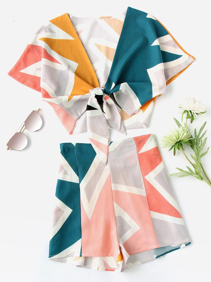 Shein Random Print Knotted Batwing Top With Shorts