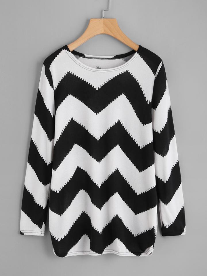 Shein Contrast Chevron T-shirt