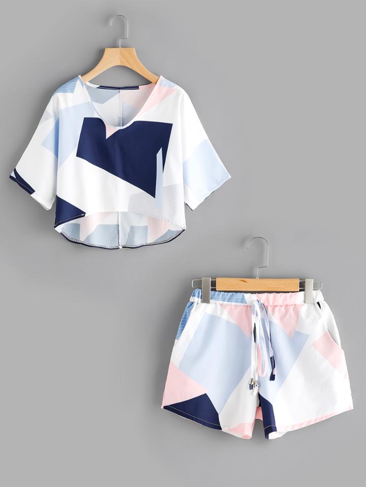 Shein Patchwork Dip Hem Top With Drawstring Shorts