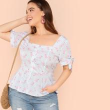 Shein Plus Flamingo Print Square Neck Knot Cuff Top