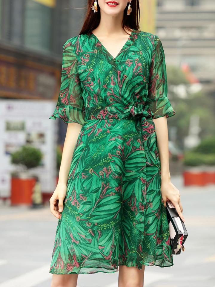Shein V Neck Bell Sleeve Leaves Print Dress
