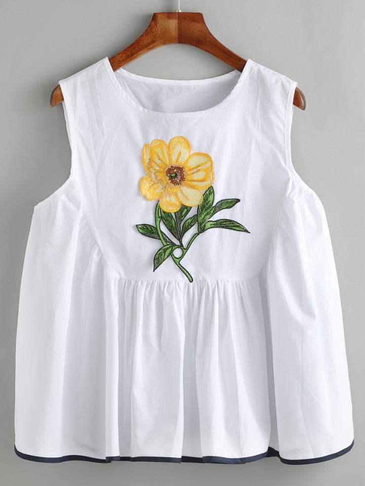 Shein White Contrast Trim Flower Applique Top