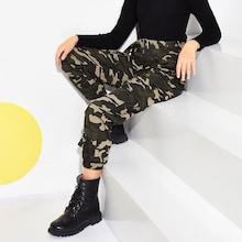Shein Girls Flap Pocket Belted Camo Pants