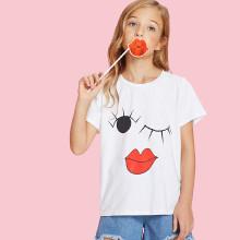 Shein Girls Wink Eyes Print T-shirt
