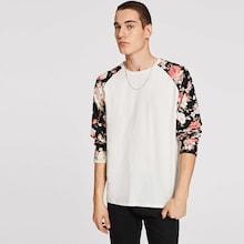 Shein Men Flower Raglan Sleeve Tee